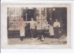 LIANCOURT : Carte Photo Du Salon De Coiffure  (coiffeur - Parfumeur) - état - Liancourt