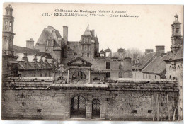 29 / Environs De SAINT-POL-DE-LEON - Le Château De Kerjean - Cour Intérieure - Concarneau