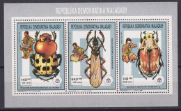 Madagascar 1991 Y.T.BF Scout Insetti **/MNH VF - Madagaskar (1960-...)