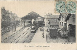 NEVERS La Gare, Vue Intérieure - Nevers