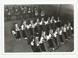 Men And Women With Folk Costume,musical Instruments, Bagpipe Fr22-1-39 - Anonieme Personen