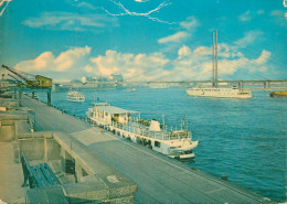 Navigation Sailing Vessels & Boats Themed Postcard Dusseldorf Rheiniebrucke - Zeilboten