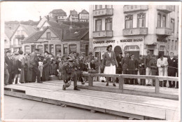 Kegeln Auf Helgoland , September 1942 (Ungebraucht Mit Notizen Auf Textseite) - Helgoland