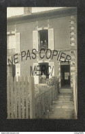 94 - LA VARENNE-SAINT-MAUR - Photo-Carte - Devanture Maison Avec Habitants Aux Fenêtre - G. BLANC Ainé - 1911 - Otros & Sin Clasificación