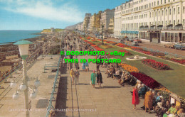 R529472 Grand Parade And Carpet Gardens. Eastbourne. Salmon - Wereld