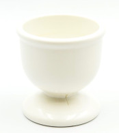 Design : BAKELITE STYLE Egg Cup - Emfa West Germany - White - Vintage - Design : Unknown - 1960's - Ultra Rare - Plastic - Autres & Non Classés