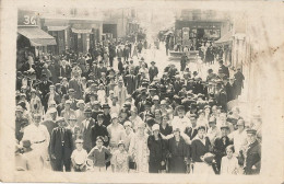 07 // ARDECHE ??  CARTE PHOTO   Manifestation  ** - Altri & Non Classificati