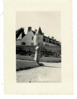 Ref 1 - Photo : Vue Sur Le Chateau , La Chapelle Saint Mesmin , Loiret  - France . - Europe