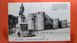 CPA (49) Angers. La Statue Du Roi René Et Le Château .Animation. (7A.n°040) - Angers