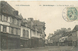 27.04.2024 - B - 1681. DOL DE BRETAGNE La Place Du Marché - Dol De Bretagne