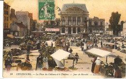 [50] Manche > Cherbourg La Place Du Chateau Et Le Theatre Jour De Marché - Cherbourg