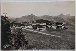 SAINT NIZIER DU MOUCHEROTTE (38 Isère) - Vue Du Village Et Massif De La Chartreuse - Otros & Sin Clasificación