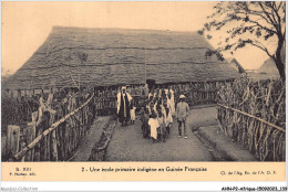 AHNP2-0197 - AFRIQUE - GUINEE FRANCAISE - Une Ecole Primaire Indigène - Frans Guinee