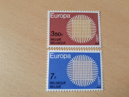 TIMBRES   BELGIQUE    ANNÉE  1970      N  1530  /  1531   COTE  2,00  EUROS   NEUFS   LUXE** - Unused Stamps