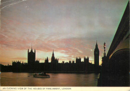 Navigation Sailing Vessels & Boats Themed Postcard London Parliament Thames Pleasure Cruise - Sailing Vessels