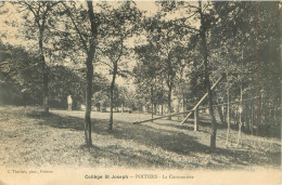 27.04.2024 - C -  Collège St Joseph à POITIERS - La Cossonnière - Poitiers