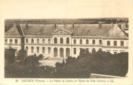 27.04.2024 - C - 28. LOUDUN Le Palais De Justice Et L'hôtel De Ville (ouest) - Loudun