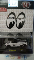 M2 Machines Moon Eyes Equipped 1974 Datsun Truck Mooneyes (NG130) - Otros & Sin Clasificación