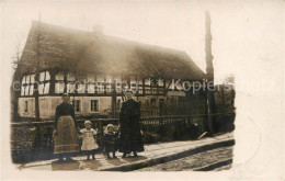 73789676 Bunzlau Niederschlesien Boleslawiec Muetter M. Kindern Fachwerkhaus  - Poland