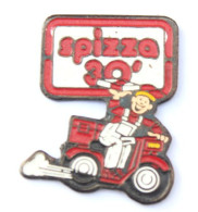 Pin's SPIZZA 30' - Le Livreur De Pizzas Sur Son Scooter - Parkson - N206 - Trademarks