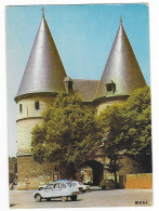 Beauvais - 1985 - Dyane Citroën Devant Les Tours De L'Evêché # 10-23/30 - Beauvais