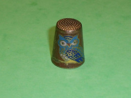 TB110C / Dé /Dés à Coudre / Animaux : Oiseau , Chouette  , Hibou  ( Métal ) - Thimbles