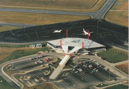 Aéroport International De ROUEN - Vallée De Seine - Aeródromos