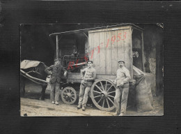 CARTE PHOTO MARCHAMDS AMBULANTS PERSONNAGES ATTELAGE CHARRETTE ALAMBIC ALCOOL PHOTO COURBET ZIMMY À PARIS : - Street Merchants