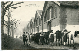 CPA Voyagé 1910 * SAINT ETIENNE 30e Dragons Le Pansage ( Soldats Chevaux ) Collection Noël Barbier - Régiments