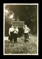 Petite Photo Entrée D' Amfreville Sous Las Monts Panneau  D13 (  Format  5,7cm X 8,3cm - Lugares