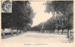 24-5290 : ETAMPES. LE BOULEVARD HENRI IV - Etampes