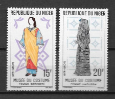 1963 - 128 + 129 **MNH - Musée Du Costume - Niger (1960-...)