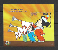 Disney St Vincent Gr 1998 Mickey Mouse Fanfare Trumpeters MS MNH - Disney