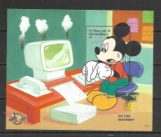 Disney St Vincent Gr 1998 On The Internet MS MNH - Disney
