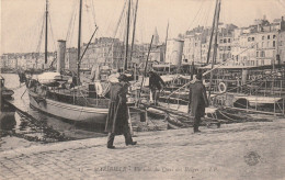 13-Marseille Un Coin Du Quai Des Belges - Vecchio Porto (Vieux-Port), Saint Victor, Le Panier