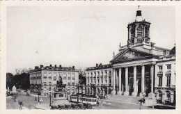 AK 215499 BELGIUM - Brussel - Place Royale - Monuments