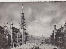 AK 215505 BELGIUM - Bruxelles - Grand' Place - Piazze