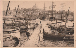 13-Marseille Un Coin Du Vieux-Port - Oude Haven (Vieux Port), Saint Victor, De Panier