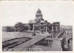 AK 215516 BELGIUM - Bruxelles - Palais De Justice Et Monument De L'Infanterie Belge - Otros & Sin Clasificación