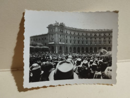 Italy Small Photo Italia Foto Roma Annuale Dell'Impero Celebrazione Fascista Militari Coloniali Piazza Esedra - Europa