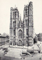 AK 215524 BELGIUM - Bruxelles - Église Sainte-Gudule - Monuments, édifices