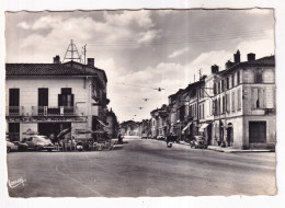 MURET  Route Des Pyrénées - Muret