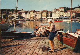 CPM - P - BOUCHES DU RHONE - CASSIS - SUR LE PORT - PEINTRE - Cassis