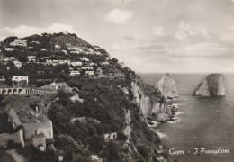 AD114 Isola Di Capri (Napoli) - Panorama Con I Faraglioni / Non Viaggiata - Autres & Non Classés