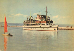 Navigation Sailing Vessels & Boats Themed Postcard Hungary Balaton Cruising Vessel - Voiliers