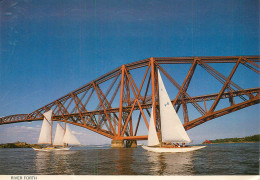 Navigation Sailing Vessels & Boats Themed Postcard River Forth Bridge Velliers - Velieri