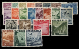 AUSTRIA. * Av. 4/11 Y 32/46. Cat. 138 €. - Unused Stamps