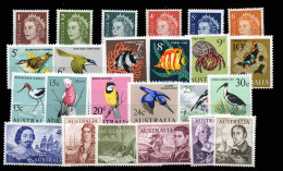 AUSTRALIA. ** 319/40. Preciosa. Cat. 135 €. - Mint Stamps