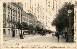 Levallois Perret - Boulevard Bineau - Levallois Perret