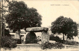 St. Nazaire - Le Domen - Dolmen & Menhirs